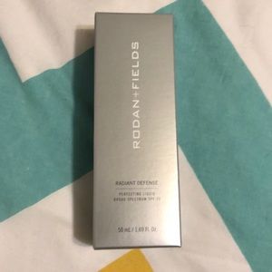 Rodan and Fields Radiant Defense  Shade 1- Shell